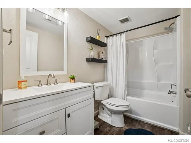 896 S Prairie Drive Milliken, CO 80543