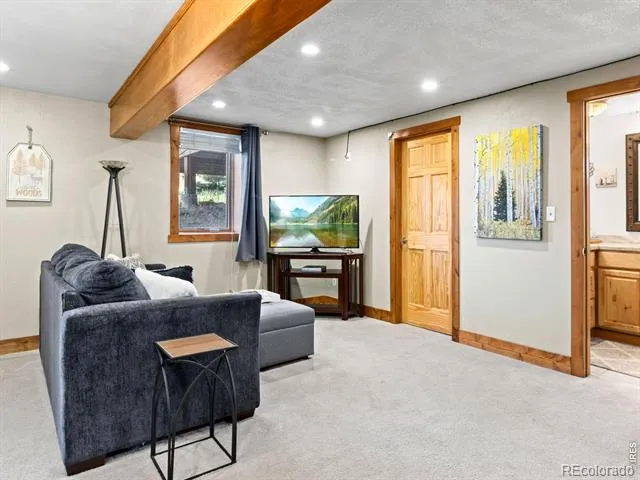 1047 Tranquil Lane Estes Park, CO 80517