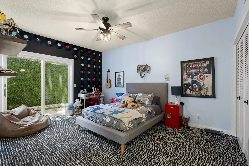 930 Electra Lakeway, TX 78734
