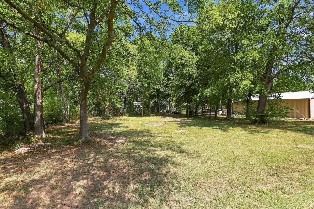 288 Clayton Drive Pottsboro, TX 75076
