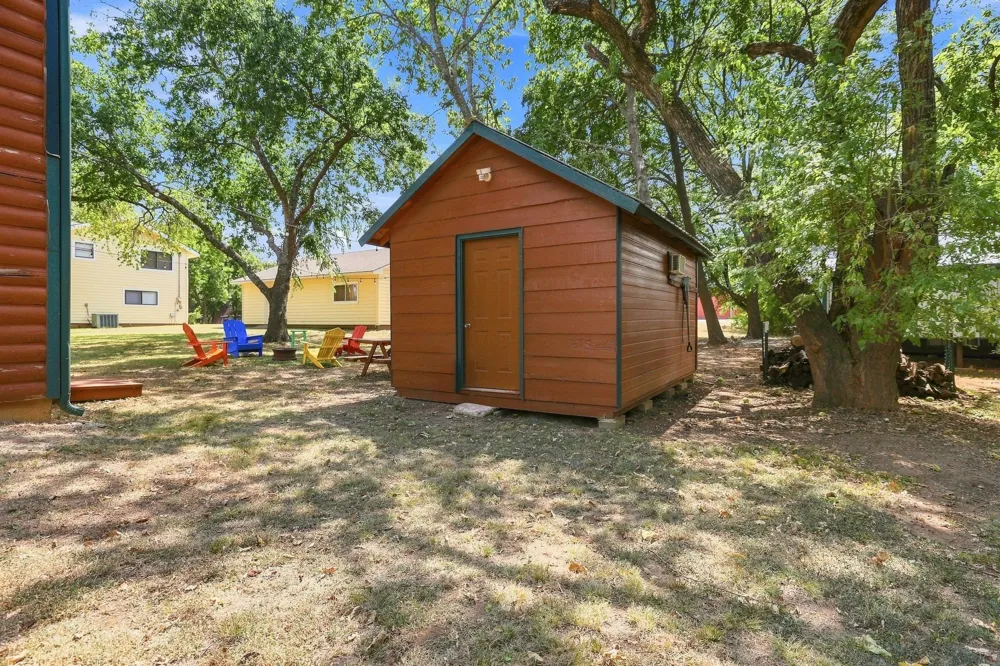 288 Clayton Drive Pottsboro, TX 75076