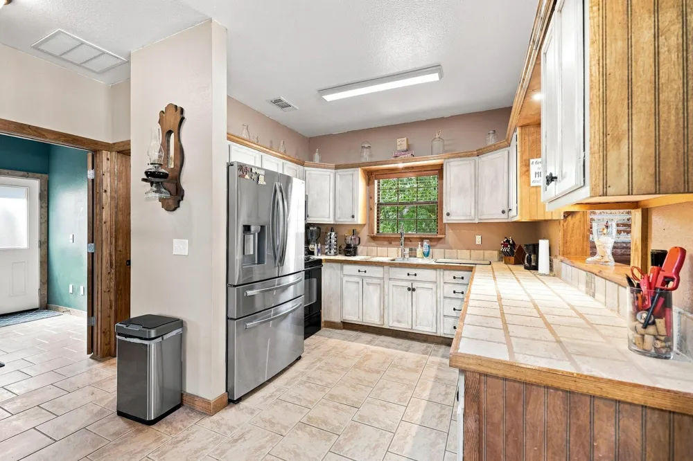288 Clayton Drive Pottsboro, TX 75076
