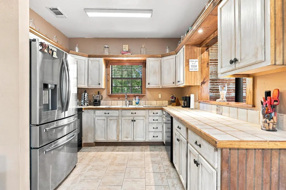 288 Clayton Drive Pottsboro, TX 75076
