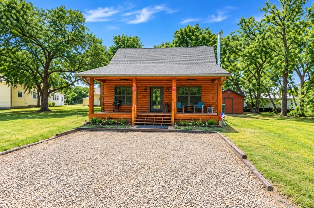 288 Clayton Drive Pottsboro, TX 75076