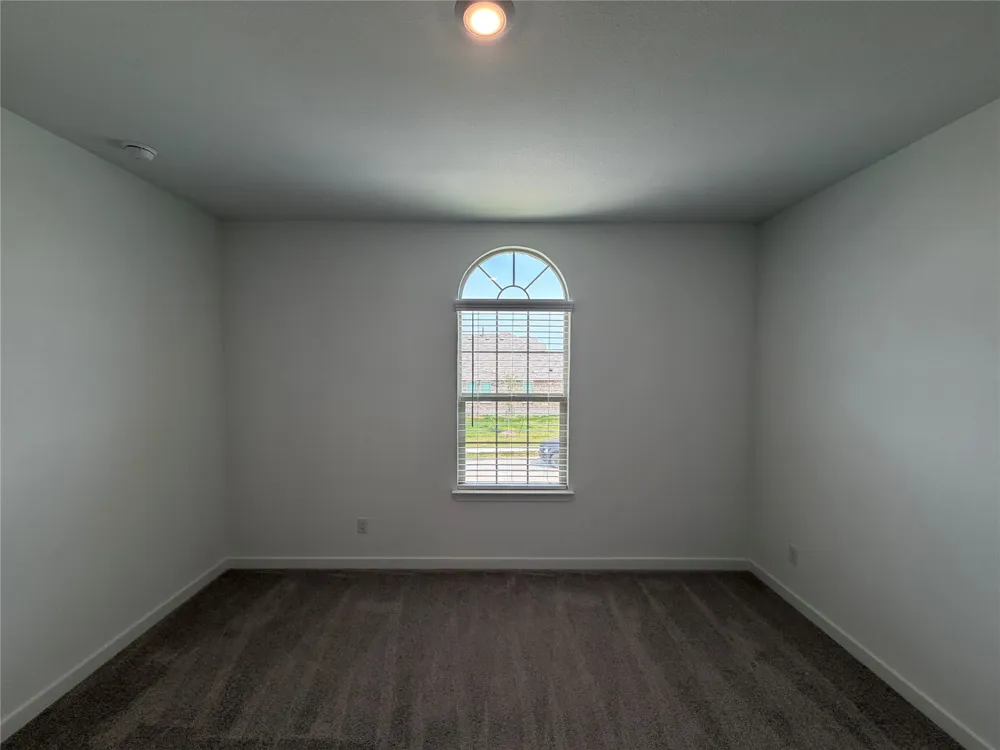 201 Loving Trail Justin, TX 76247