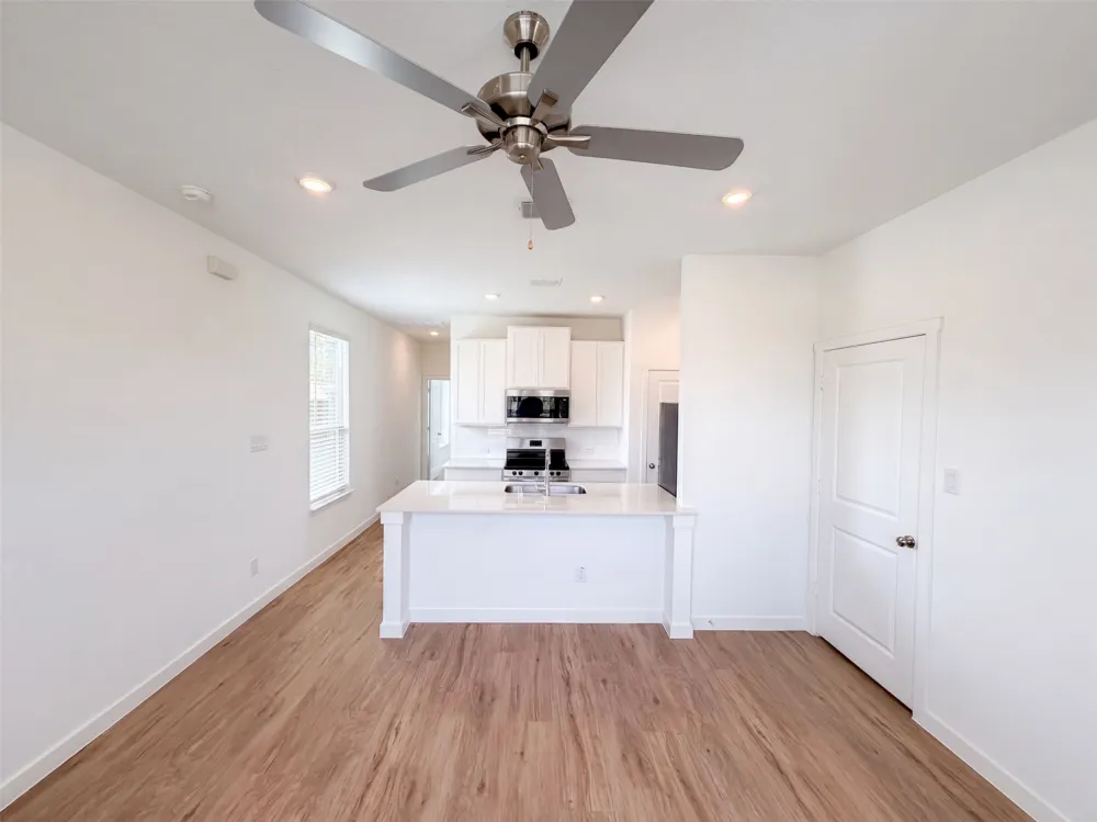 201 Loving Trail Justin, TX 76247