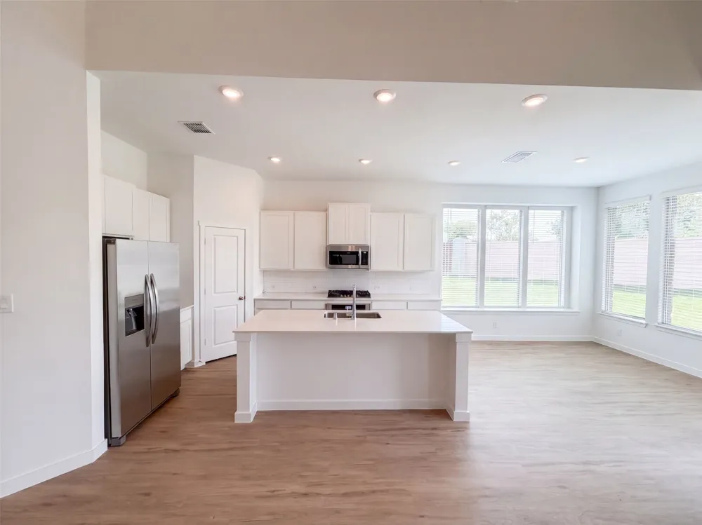 201 Loving Trail Justin, TX 76247