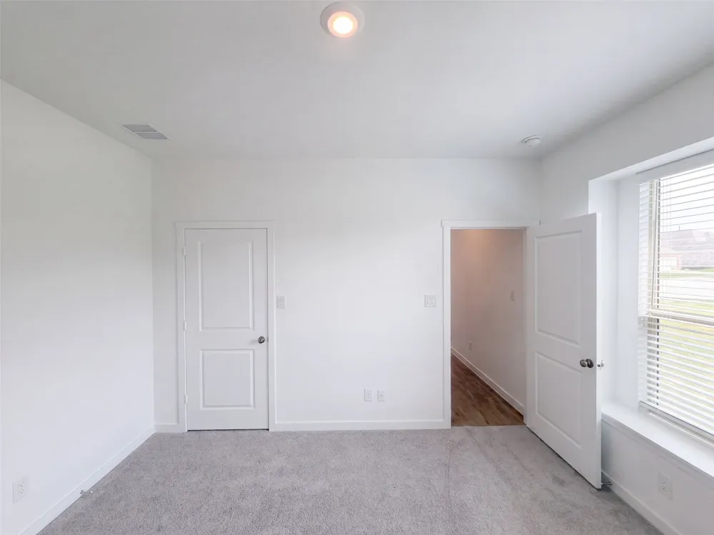 201 Loving Trail Justin, TX 76247