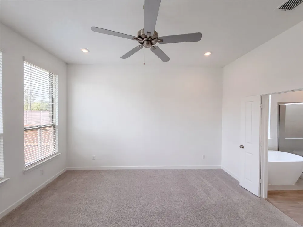 201 Loving Trail Justin, TX 76247