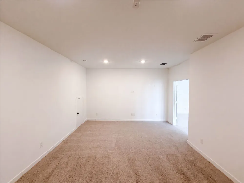 201 Loving Trail Justin, TX 76247