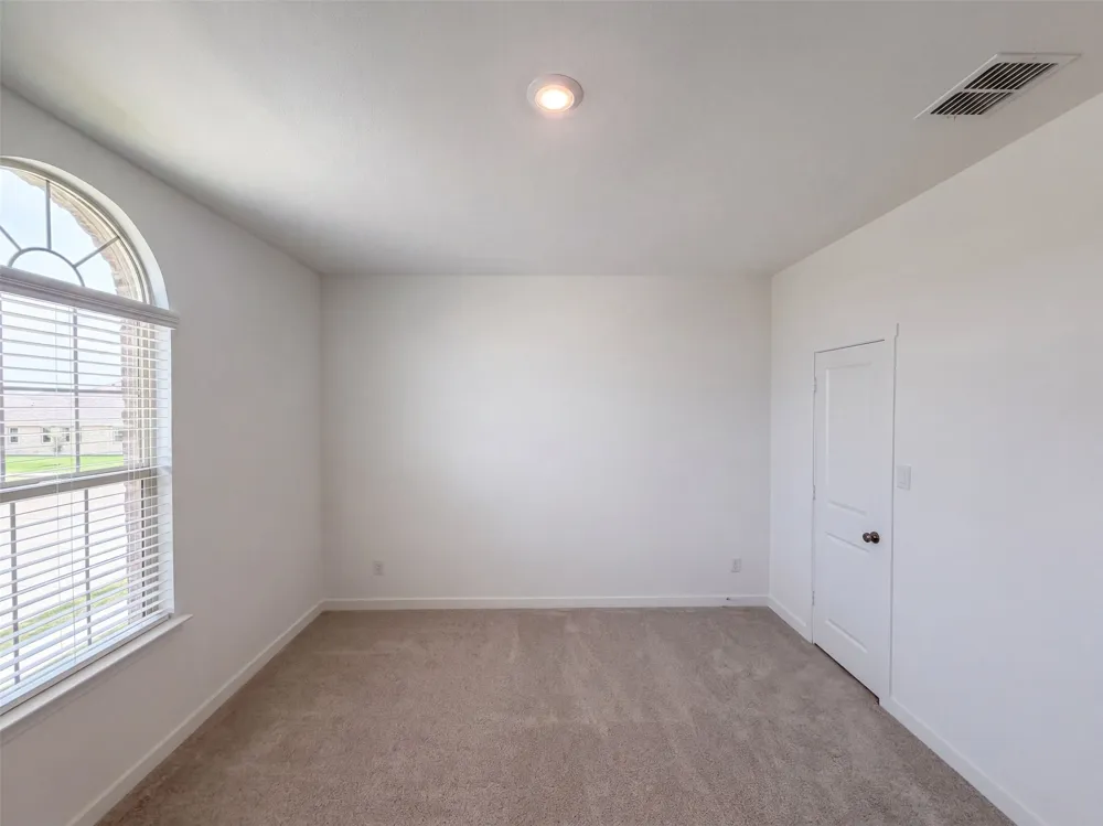 201 Loving Trail Justin, TX 76247