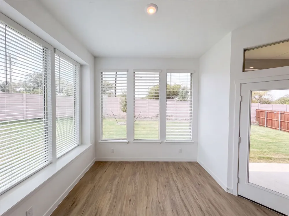 201 Loving Trail Justin, TX 76247