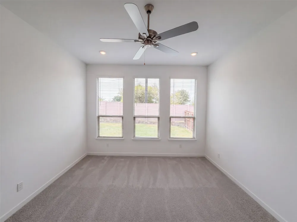 201 Loving Trail Justin, TX 76247
