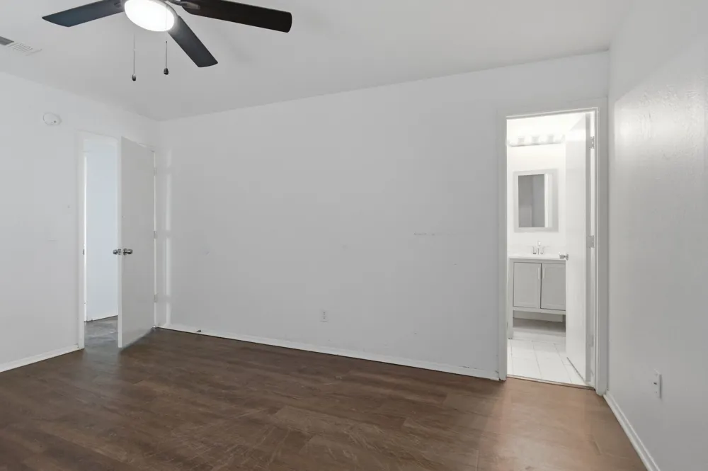 6413 Melinda Court Watauga, TX 76148