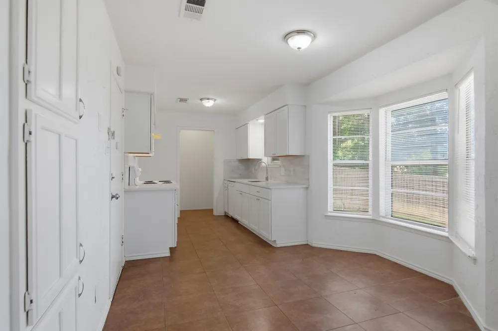 6413 Melinda Court Watauga, TX 76148