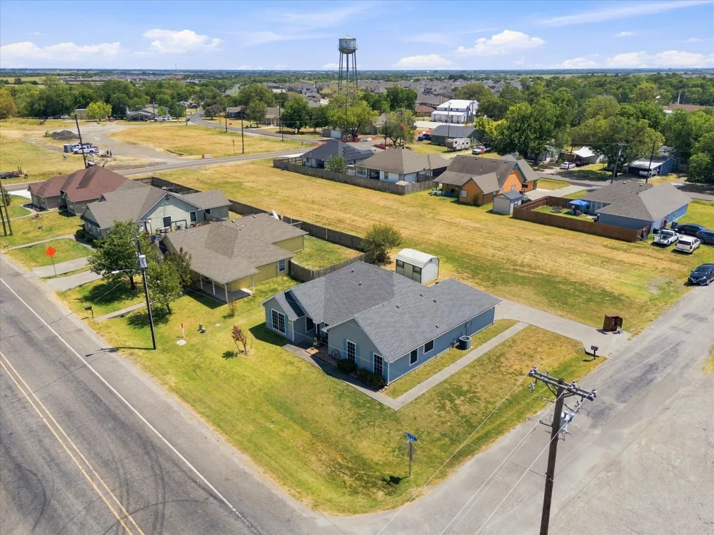 107 W Hubbard Road Josephine, TX 75173