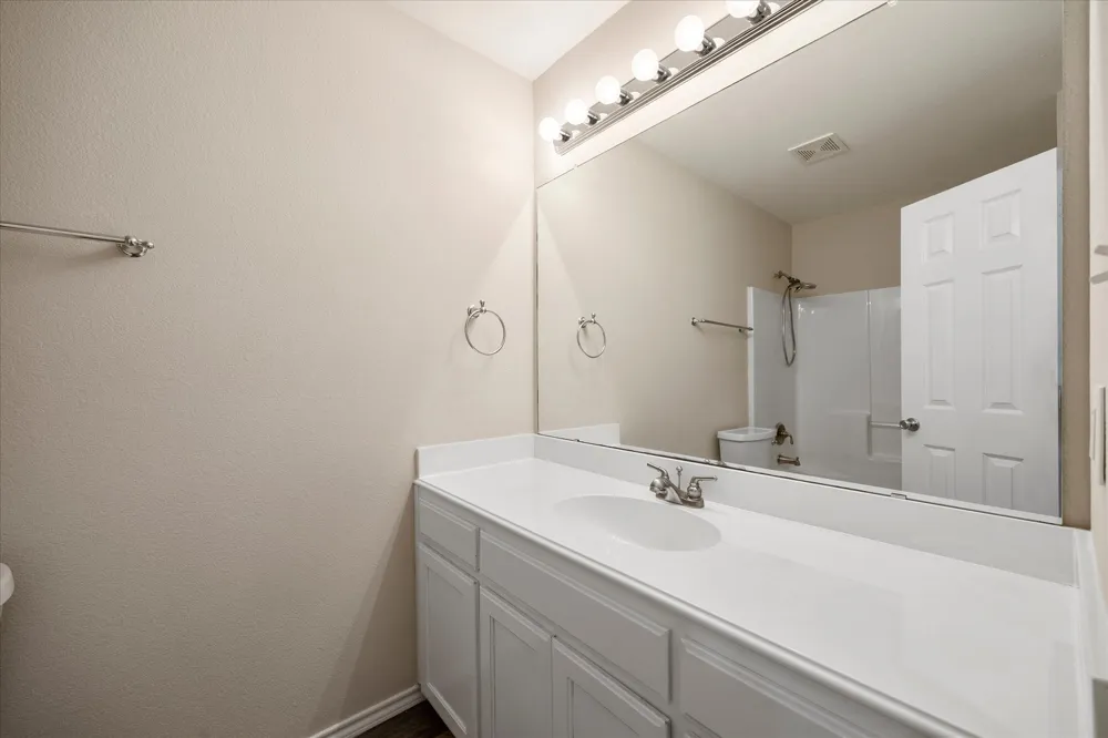 107 W Hubbard Road Josephine, TX 75173