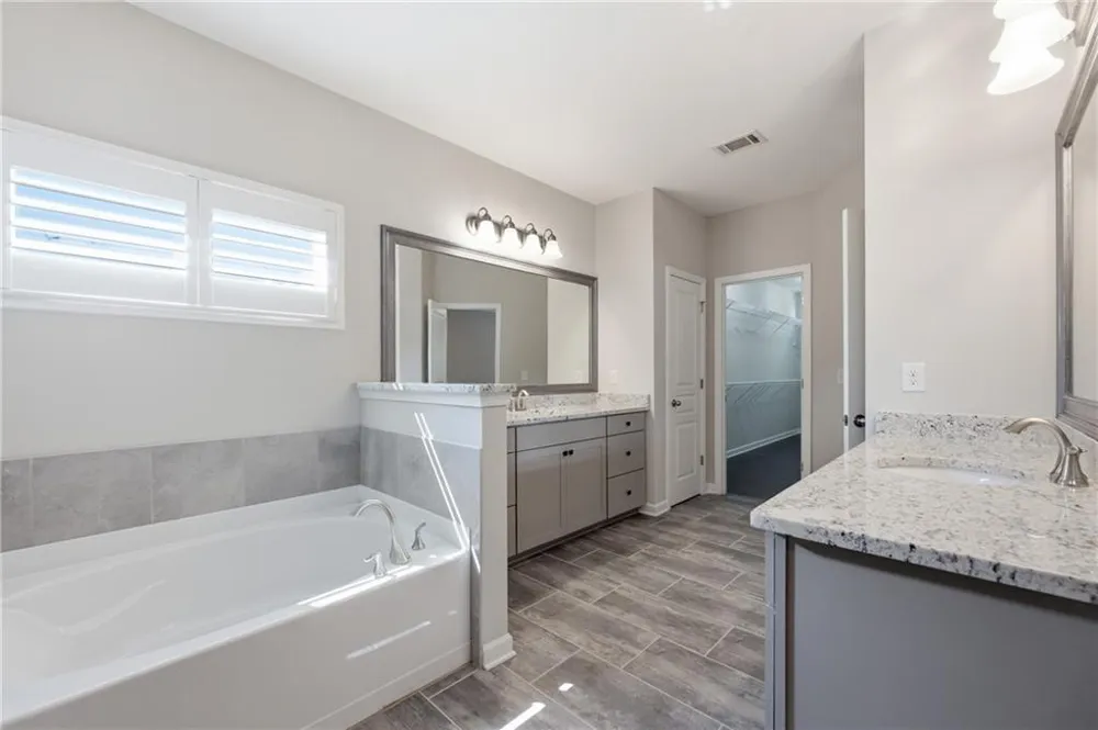 895 Laura Jean Court Buford, GA 30518