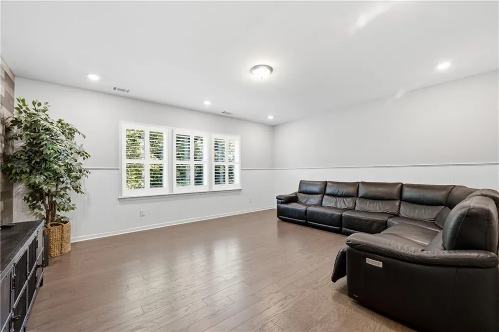 895 Laura Jean Court Buford, GA 30518