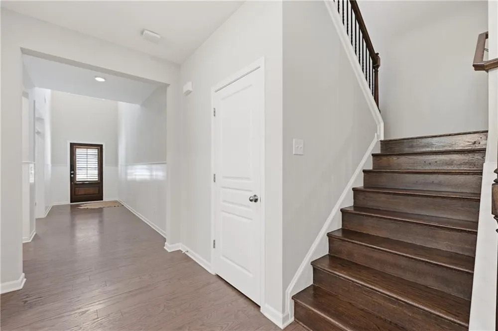895 Laura Jean Court Buford, GA 30518