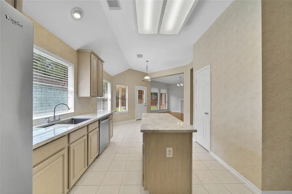 15427 Truslow Point Lane Sugar Land, TX 77478