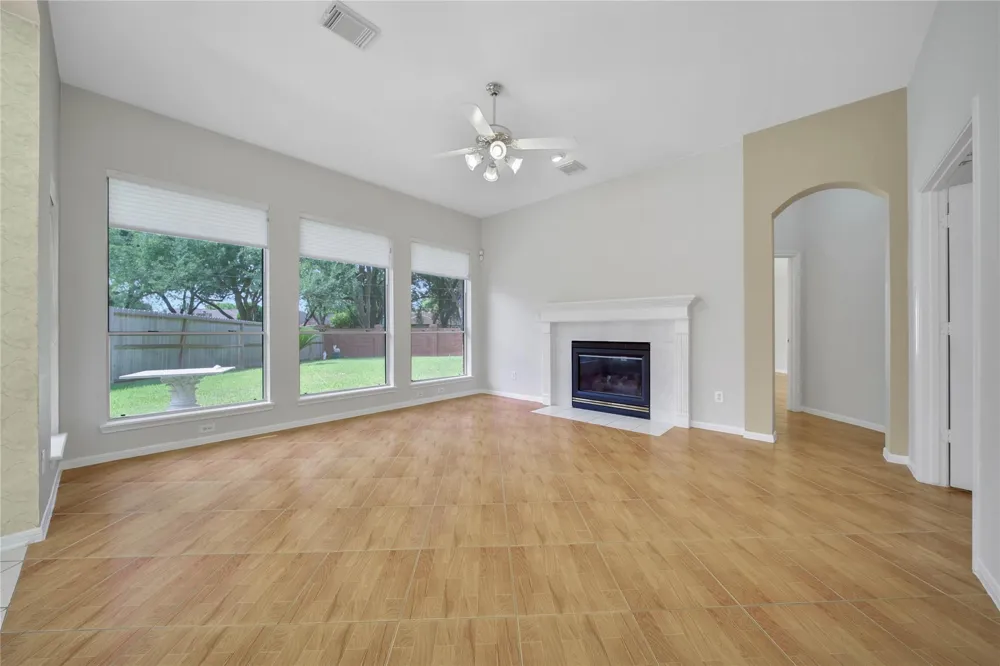 15427 Truslow Point Lane Sugar Land, TX 77478