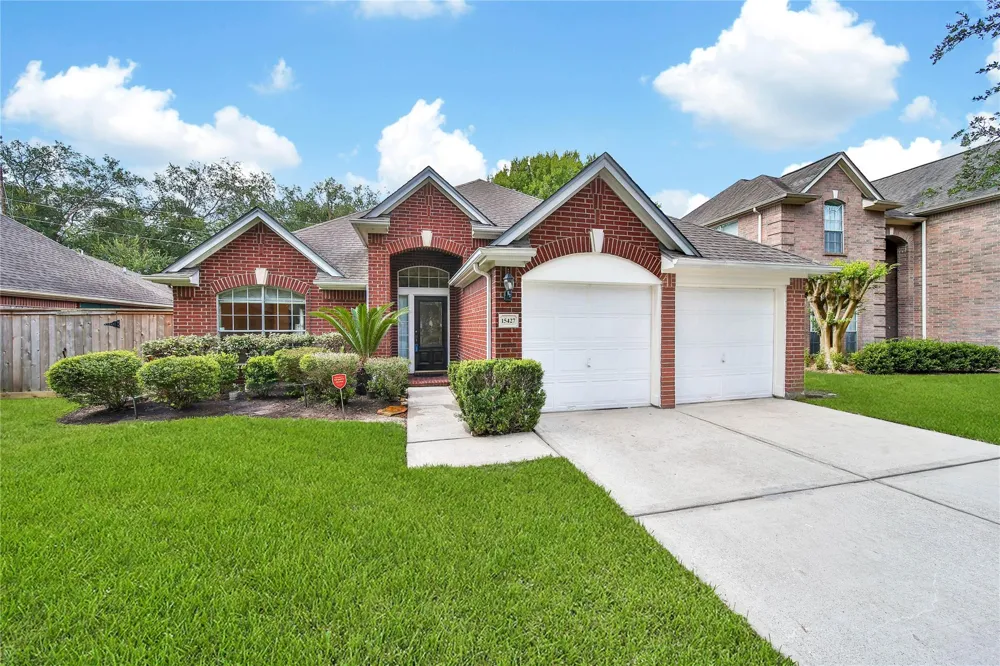 15427 Truslow Point Lane Sugar Land, TX 77478