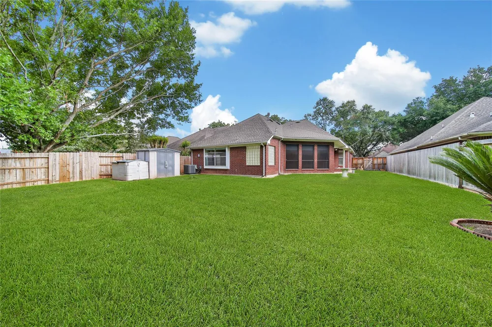 15427 Truslow Point Lane Sugar Land, TX 77478