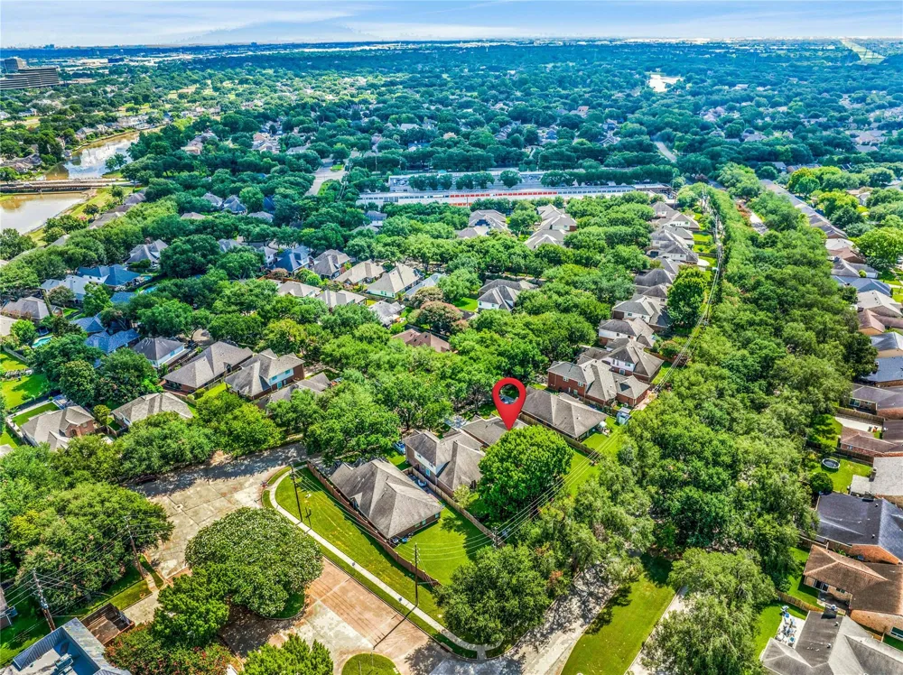 15427 Truslow Point Lane Sugar Land, TX 77478