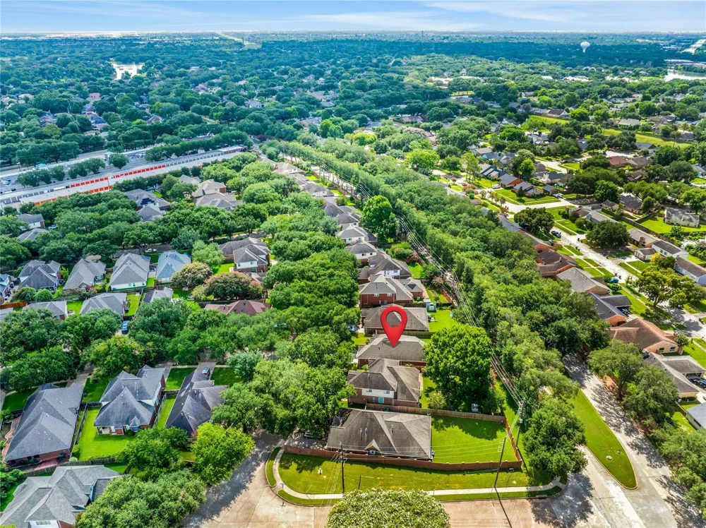 15427 Truslow Point Lane Sugar Land, TX 77478