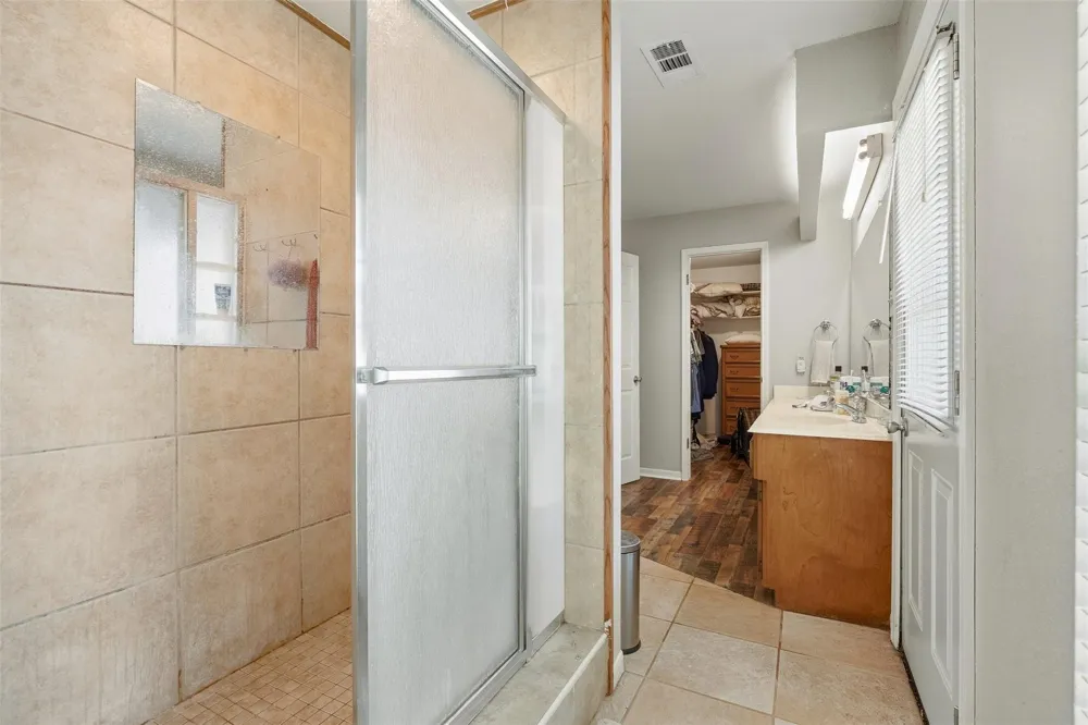 2309 Halbert Drive Pearland, TX 77581