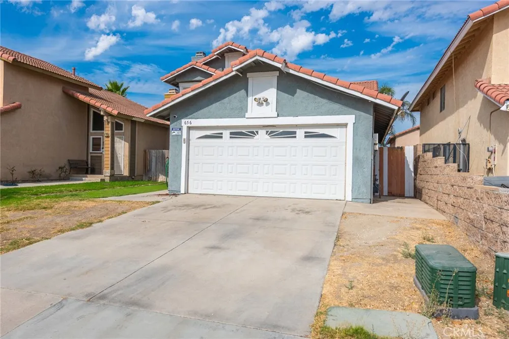 656 Wilson Ave Perris, CA 92571