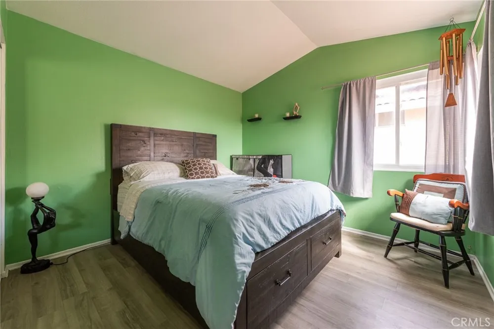 656 Wilson Ave Perris, CA 92571