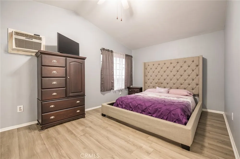656 Wilson Ave Perris, CA 92571