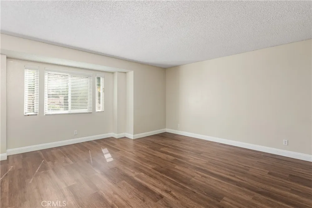 3061 Prado Lane Colton, CA 92324