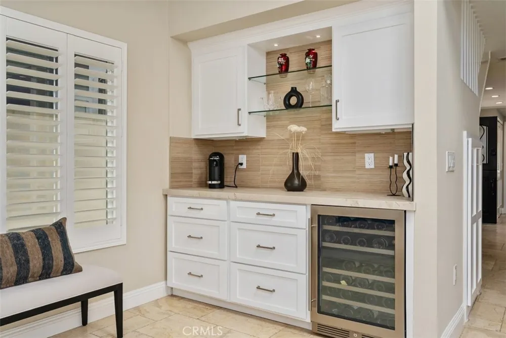 610 21st Street Huntington Beach, CA 92648