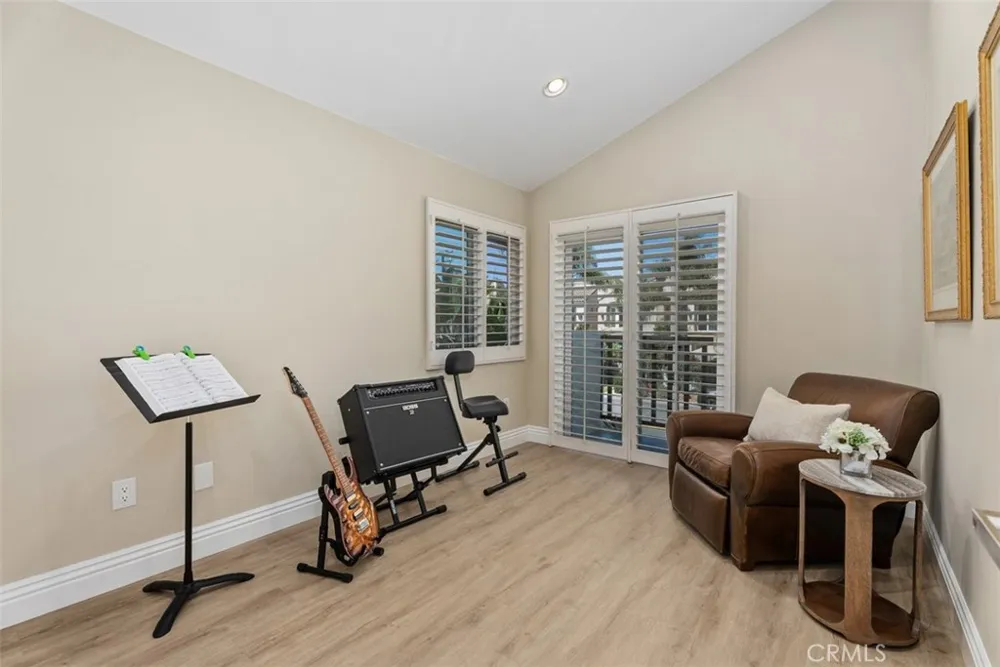 610 21st Street Huntington Beach, CA 92648