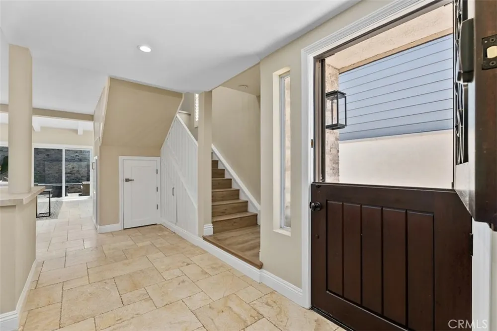 610 21st Street Huntington Beach, CA 92648