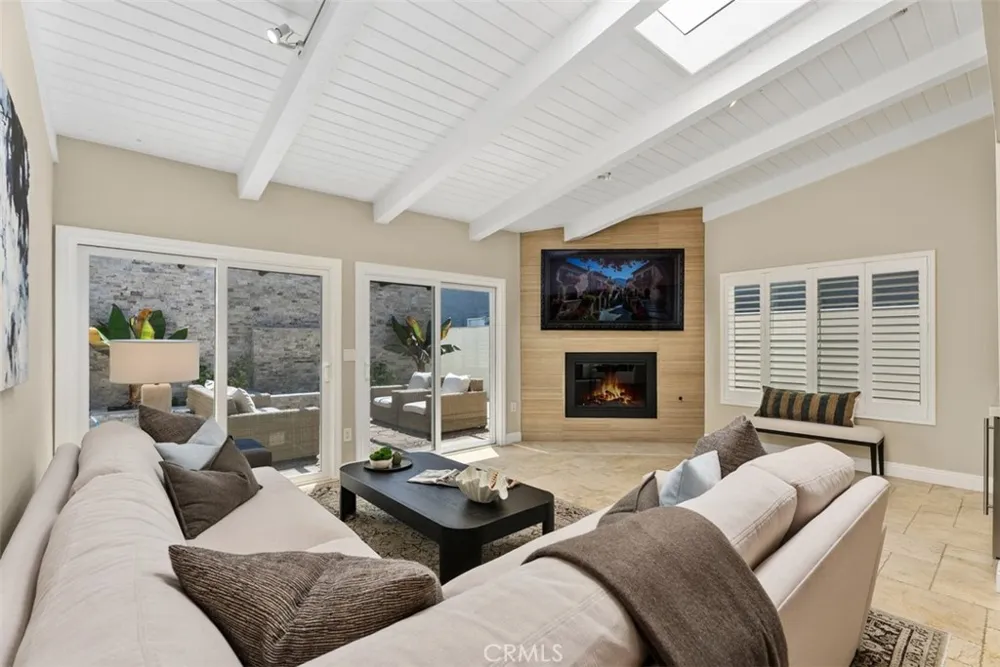 610 21st Street Huntington Beach, CA 92648