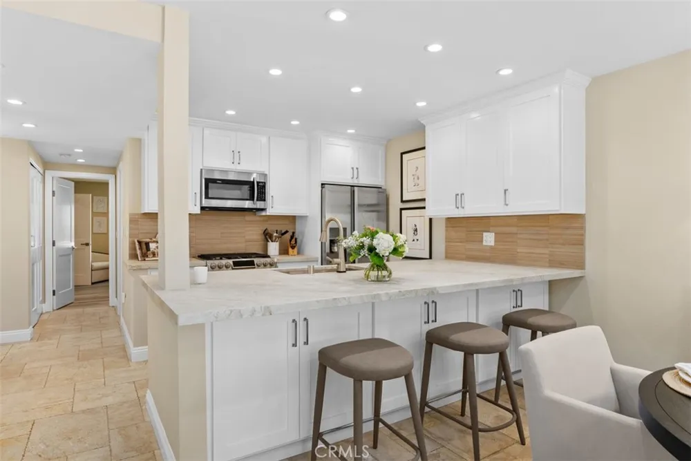 610 21st Street Huntington Beach, CA 92648