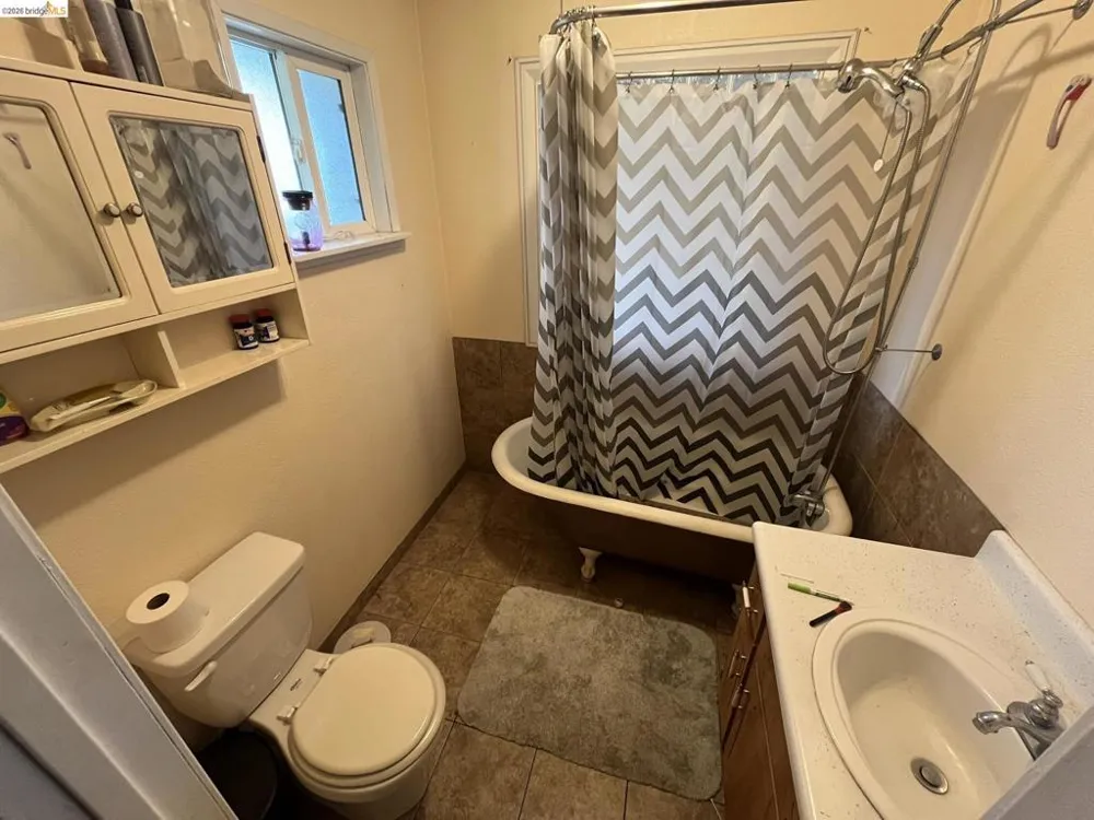 20456 Misty Ln Tuolumne, CA 95379