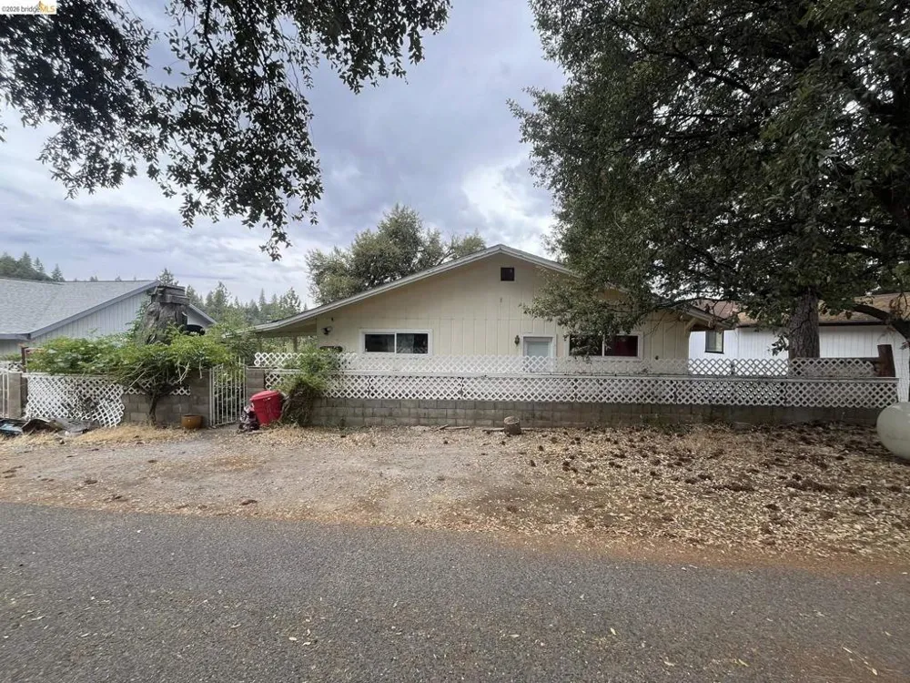 20456 Misty Ln Tuolumne, CA 95379