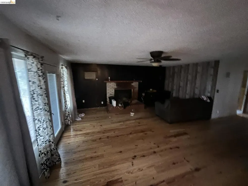 20456 Misty Ln Tuolumne, CA 95379