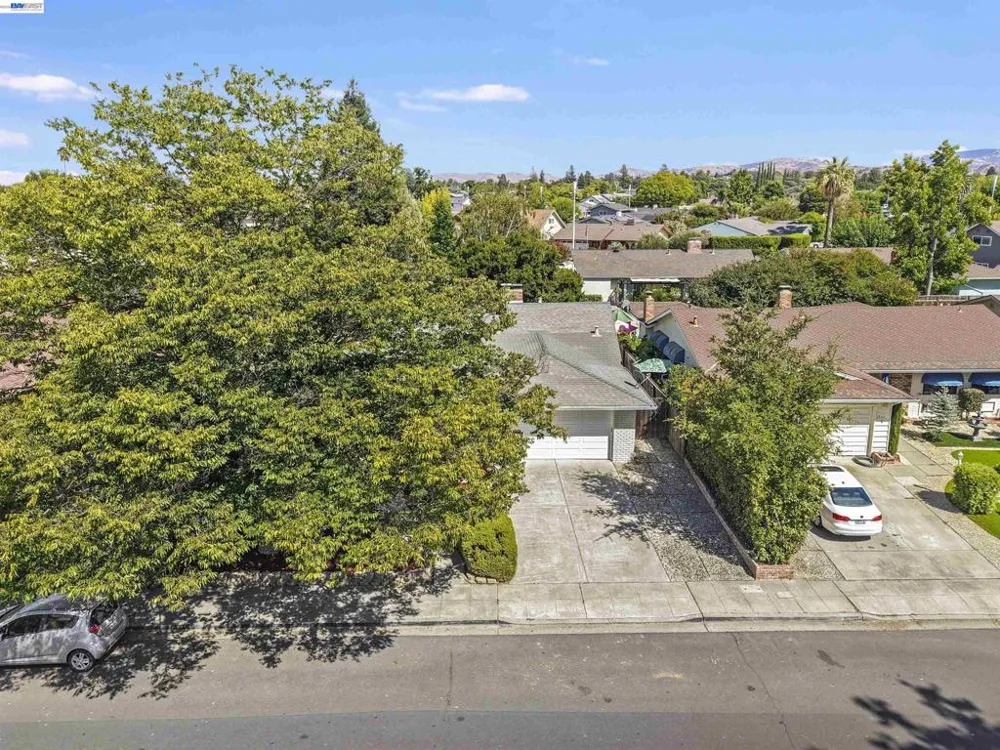 1730 El Padro Dr Livermore, CA 94550