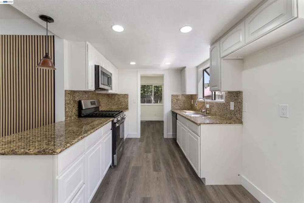 1730 El Padro Dr Livermore, CA 94550
