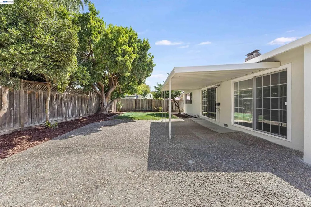 1730 El Padro Dr Livermore, CA 94550