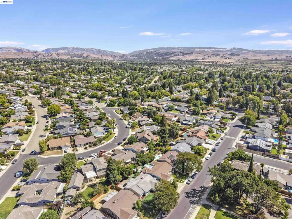 1730 El Padro Dr Livermore, CA 94550