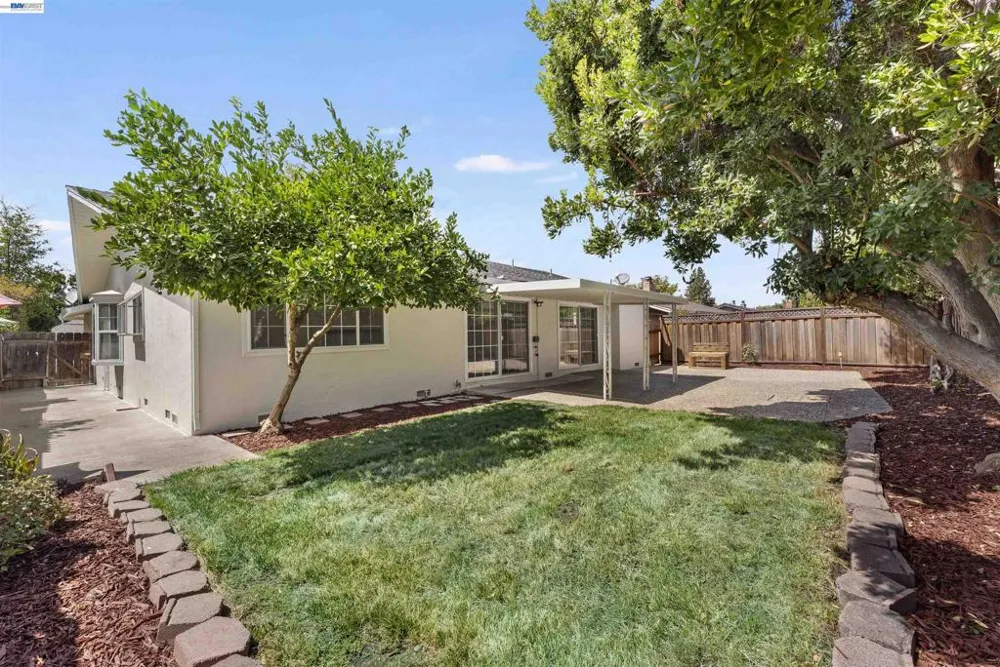 1730 El Padro Dr Livermore, CA 94550