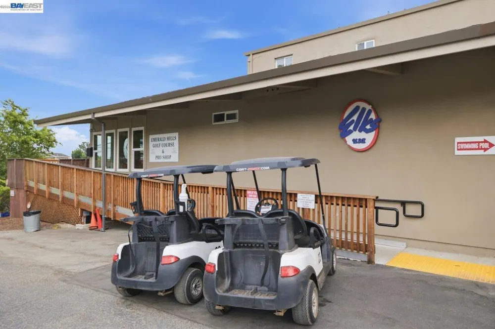 934 Wilmington Way Redwood City, CA 94062