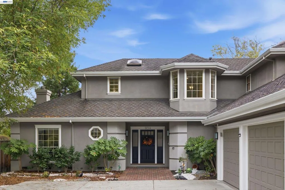 934 Wilmington Way Redwood City, CA 94062